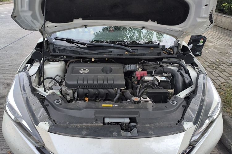 Used Nissan Lannia 2016 1.6L CVT Smart Cool Edition Engine Bay