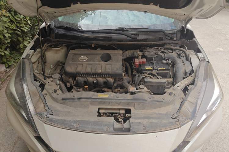 Used Nissan Lannia 2016 1.6L CVT Cool Edition Engine Bay