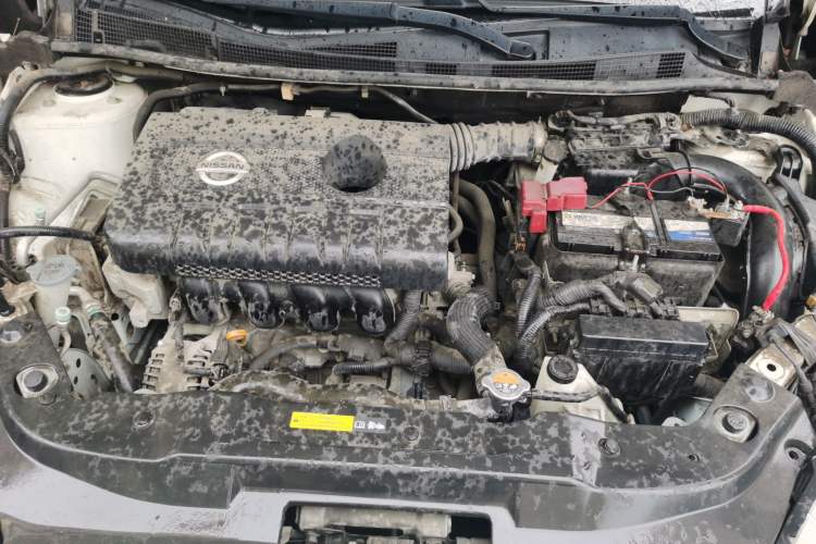 Used Nissan Lannia 2016 1.6L CVT Cool Edition Engine Bay