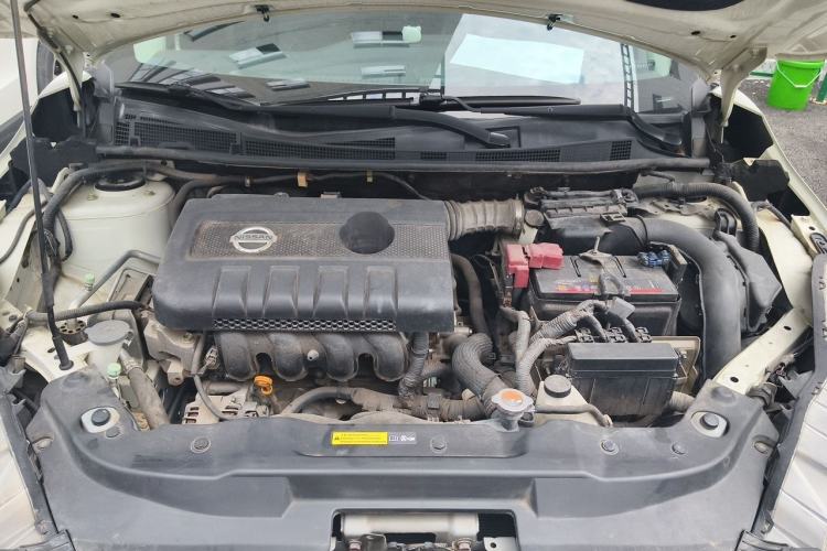 Used Nissan Lannia 2016 1.6L CVT Cool Edition Engine Bay