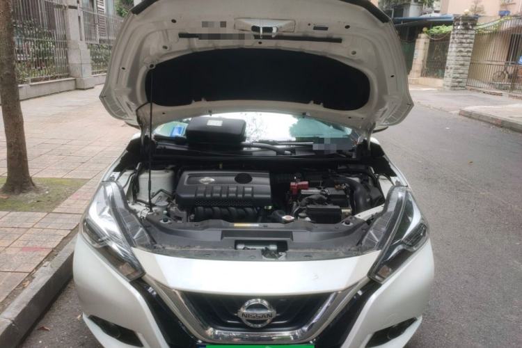 Used Nissan Lannia 2016 1.6L CVT Cool Edition Engine Bay