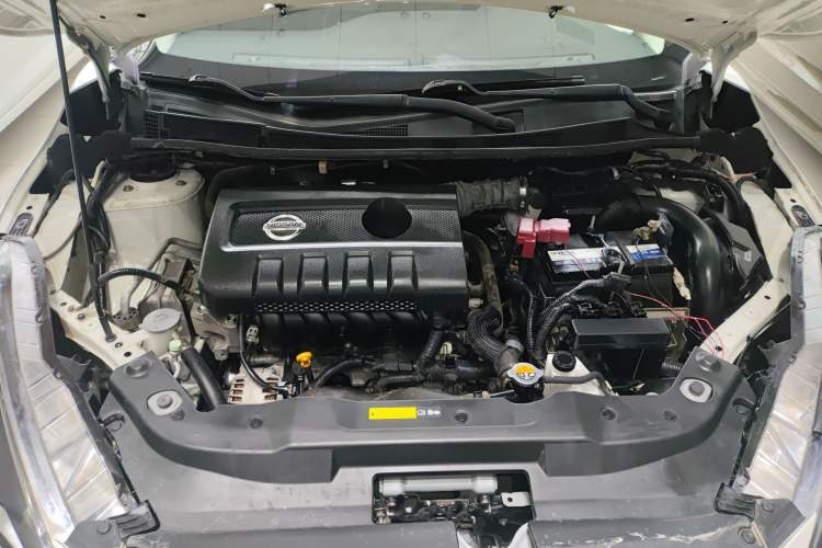 Used Nissan Lannia 2016 1.6L Manual Cool Edition Engine Bay