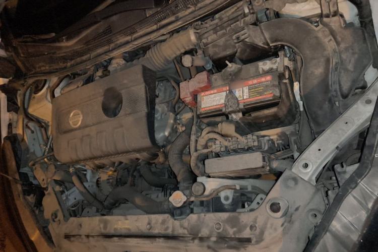 Used Nissan Lannia 2016 1.6L CVT Smart Cool Edition Engine Bay Left