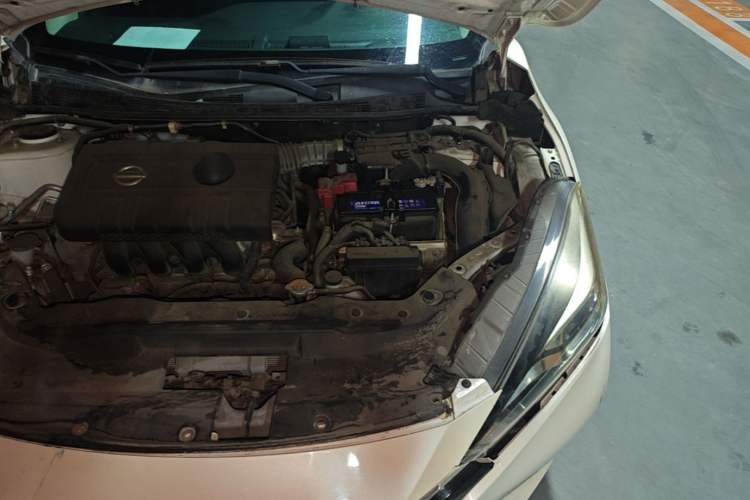 Used Nissan Lannia 2016 1.6L CVT Cool Edition Engine Bay Left