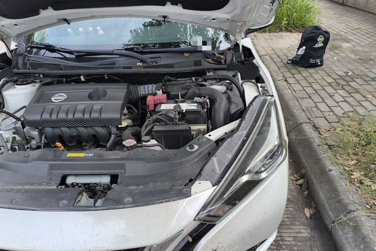 Used Nissan Lannia 2016 1.6L CVT Smart Cool Edition Engine Bay Left