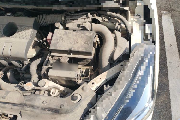 Used Nissan Lannia 2016 1.6L CVT Smart Cool Edition Engine Bay Left