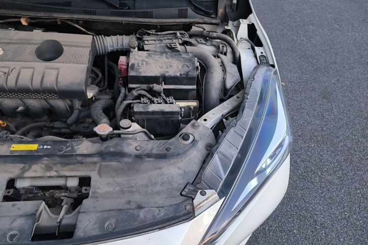Used Nissan Lannia 2016 1.6L CVT Smart Cool Edition Engine Bay Left
