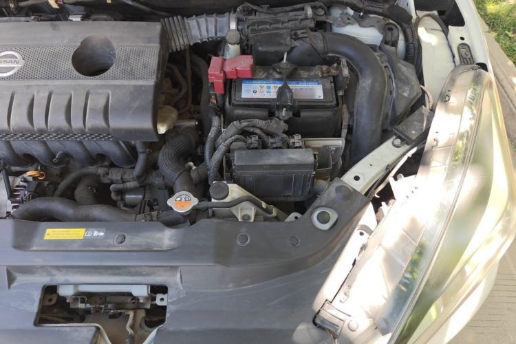 Used Nissan Lannia 2016 1.6L CVT Smart Edition Engine Bay Left