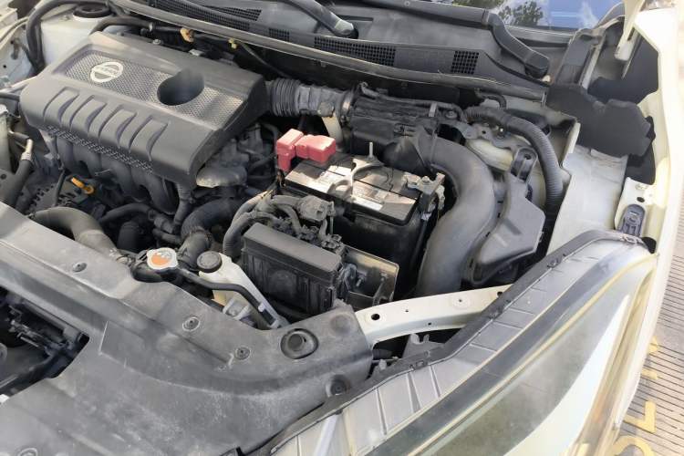 Used Nissan Lannia 2016 1.6L CVT Smart Cool Edition Engine Bay Left