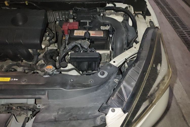 Used Nissan Lannia 2016 1.6L CVT Smart Cool Edition Engine Bay Left