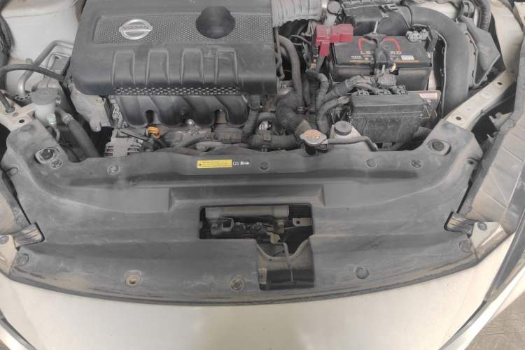 Used Nissan Lannia 2016 1.6L CVT Smart Cool Edition Engine Bay