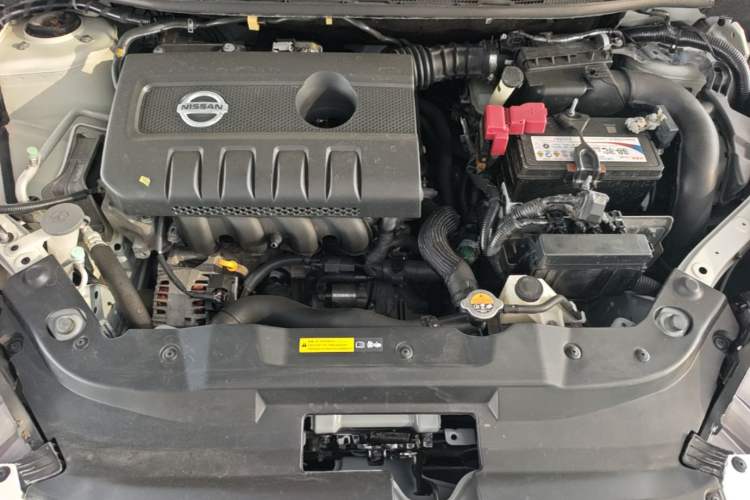 Used Nissan Lannia 2016 1.6L CVT Cool Edition Engine Bay