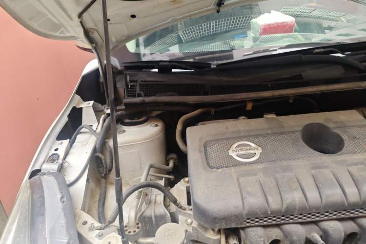 Used Nissan Lannia 2016 1.6L CVT Smart Cool Edition Engine Bay Right
