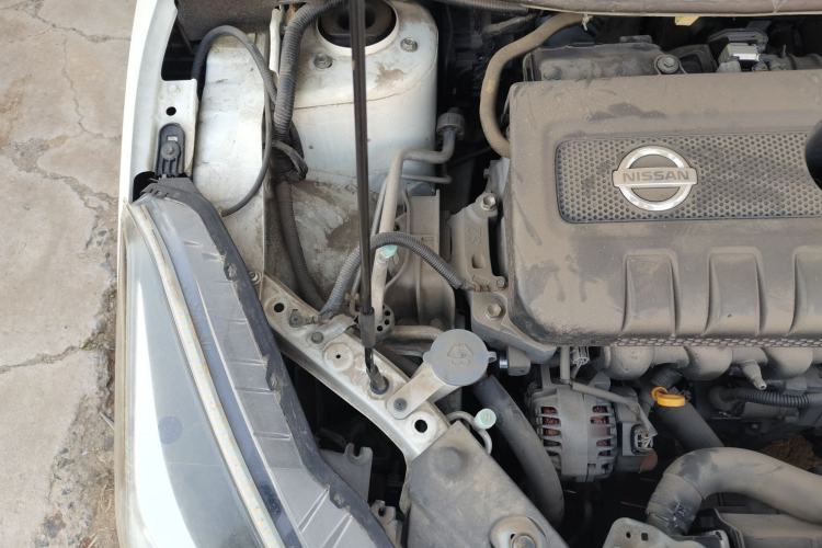 Used Nissan Lannia 2016 1.6L CVT Smart Cool Edition Engine Bay Right