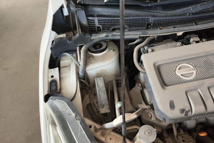 Used Nissan Lannia 2016 1.6L CVT High-Energy Version Engine Bay Right
