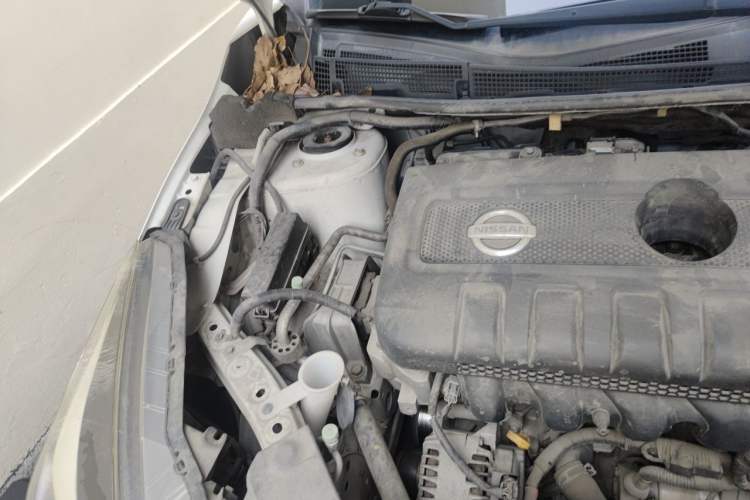 Used Nissan Lannia 2016 1.6L CVT Smart Edition Engine Bay Right