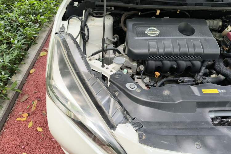 Used Nissan Lannia 2016 1.6L CVT Smart Cool Edition Engine Bay Right