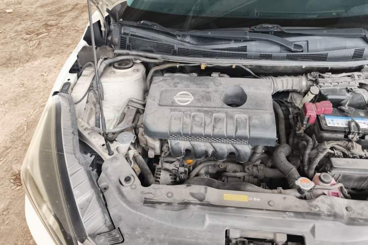 Used Nissan Lannia 2016 1.6L CVT Cool Edition Engine Bay Right