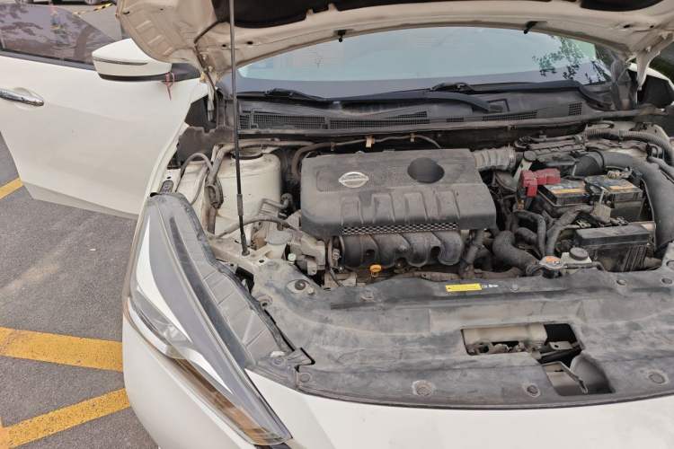 Used Nissan Lannia 2016 1.6L CVT Smart Cool Edition Engine Bay Right