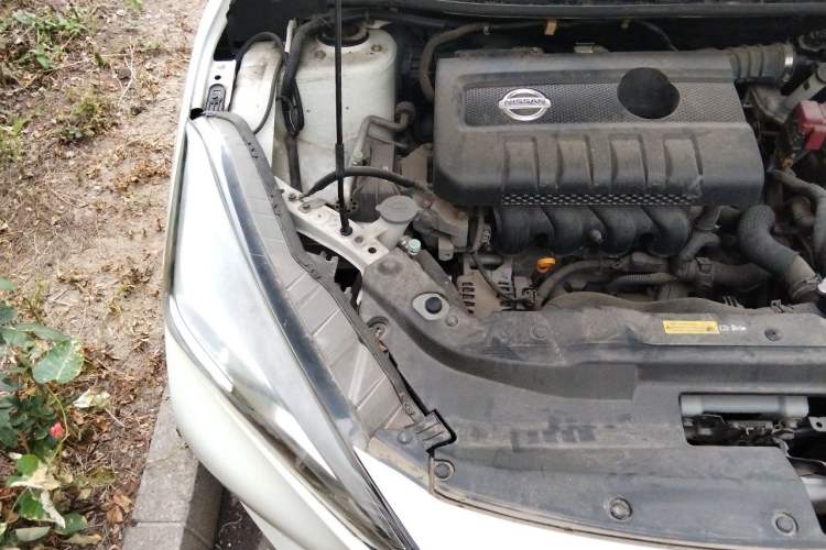 Used Nissan Lannia 2016 1.6L CVT Smart Cool Edition Engine Bay Right