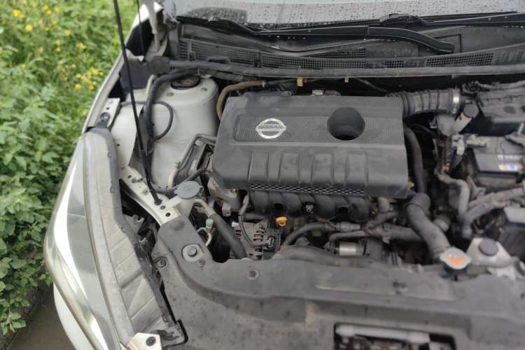 Used Nissan Lannia 2016 1.6L CVT Smart Cool Edition Engine Bay Right