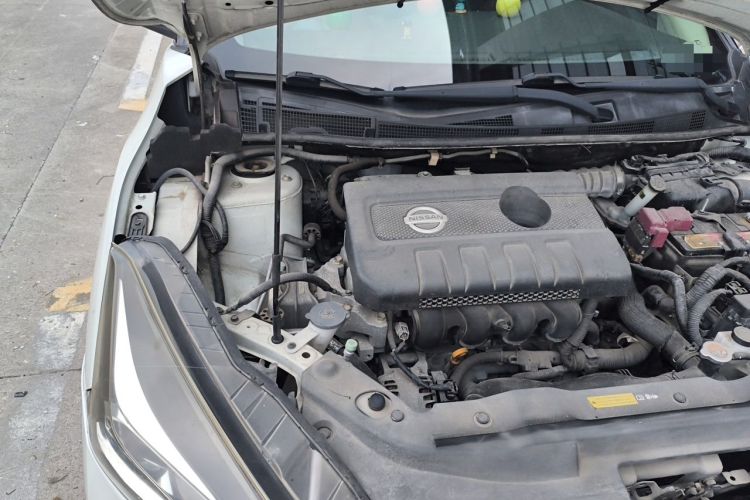 Used Nissan Lannia 2016 1.6L CVT Smart Cool Edition Engine Bay Right