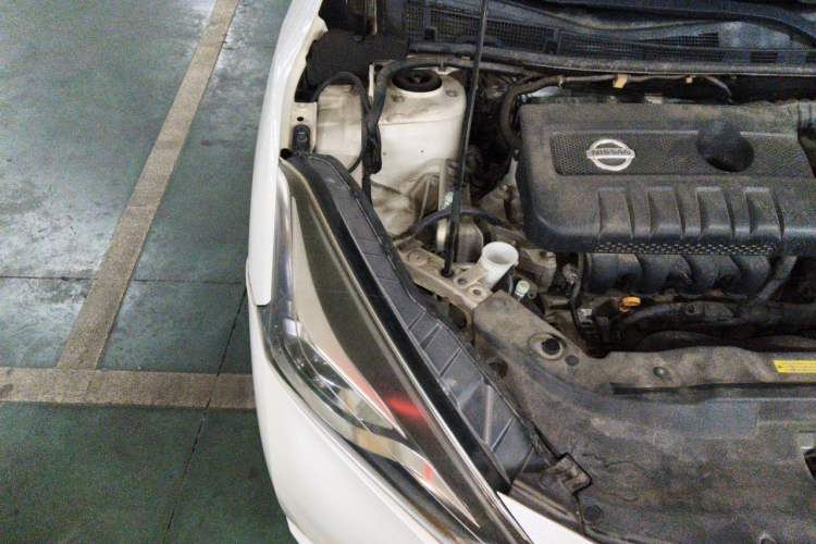Used Nissan Lannia 2016 1.6L CVT Cool Edition Engine Bay Right
