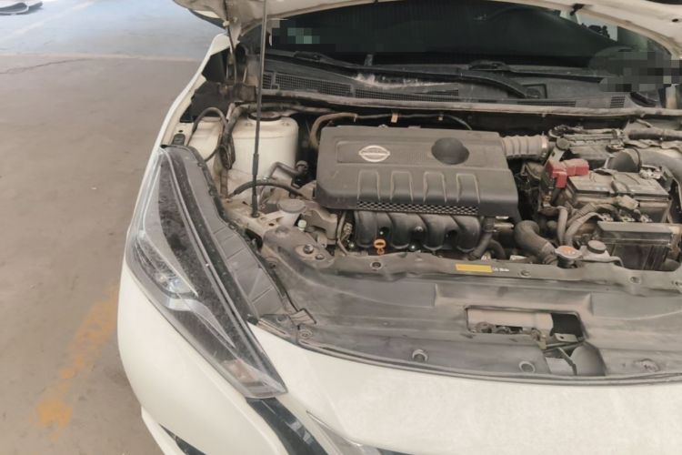 Used Nissan Lannia 2016 1.6L CVT Cool Edition Engine Bay Right