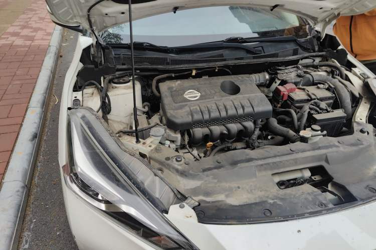 Used Nissan Lannia 2016 1.6L CVT Smart Cool Edition Engine Bay Right