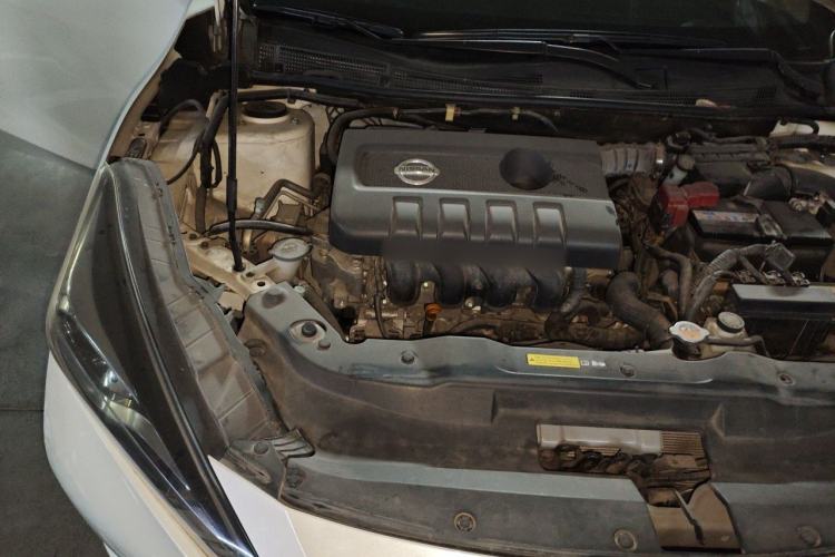 Used Nissan Lannia 2016 1.6L CVT Smart Cool Edition Engine Bay Right