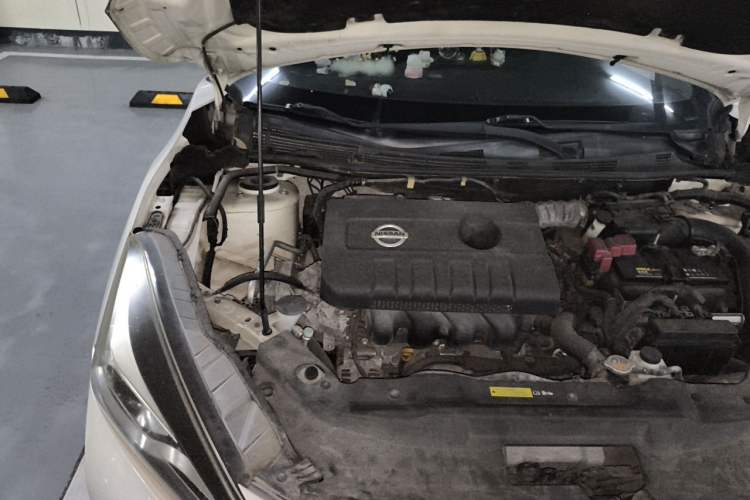 Used Nissan Lannia 2016 1.6L CVT Smart Cool Edition Engine Bay Right
