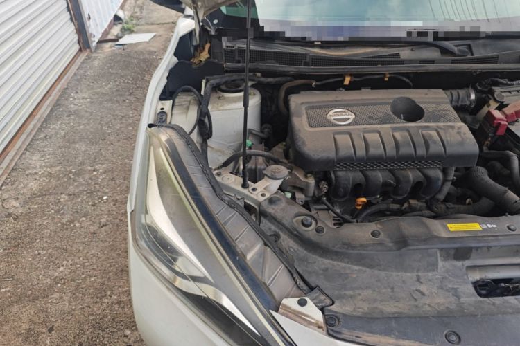 Used Nissan Lannia 2016 1.6L CVT Smart Cool Edition Engine Bay Right