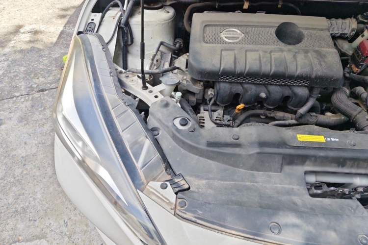 Used Nissan Lannia 2016 1.6L CVT Smart Cool Edition Engine Bay Right