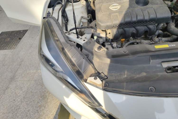 Used Nissan Lannia 2016 1.6L CVT Smart Cool Edition Engine Bay Right