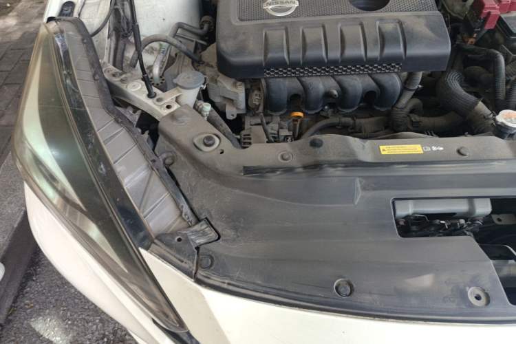 Used Nissan Lannia 2016 1.6L CVT Smart Cool Edition Engine Bay Right