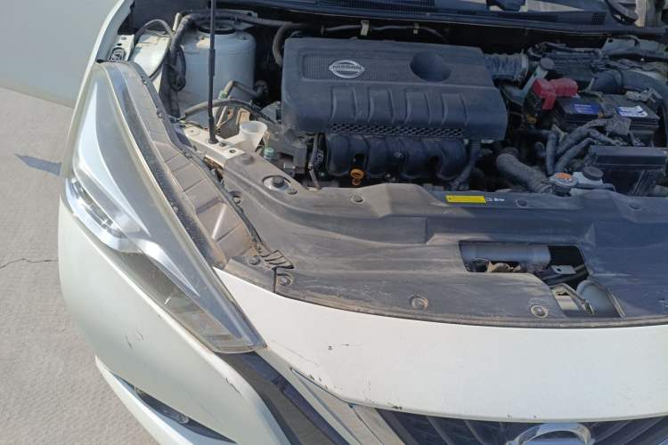 Used Nissan Lannia 2016 1.6L CVT Cool Edition Engine Bay Right