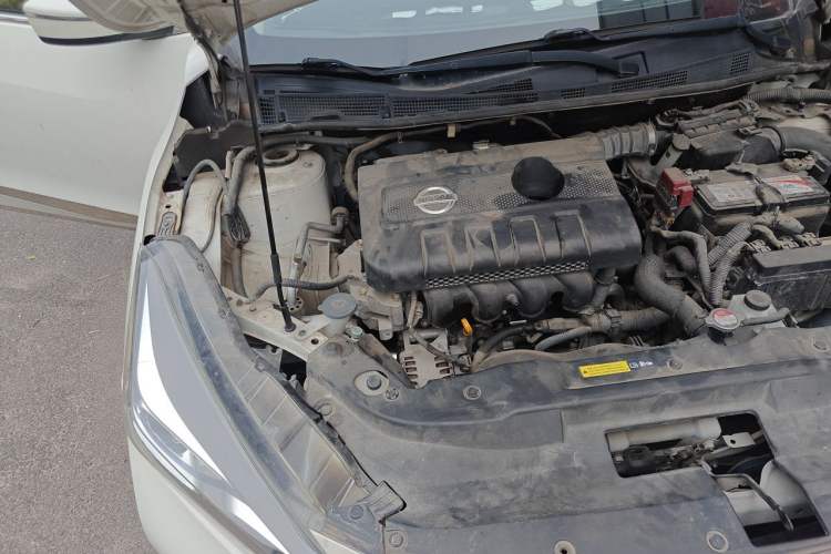 Used Nissan Lannia 2016 1.6L CVT Smart Cool Edition Engine Bay Right