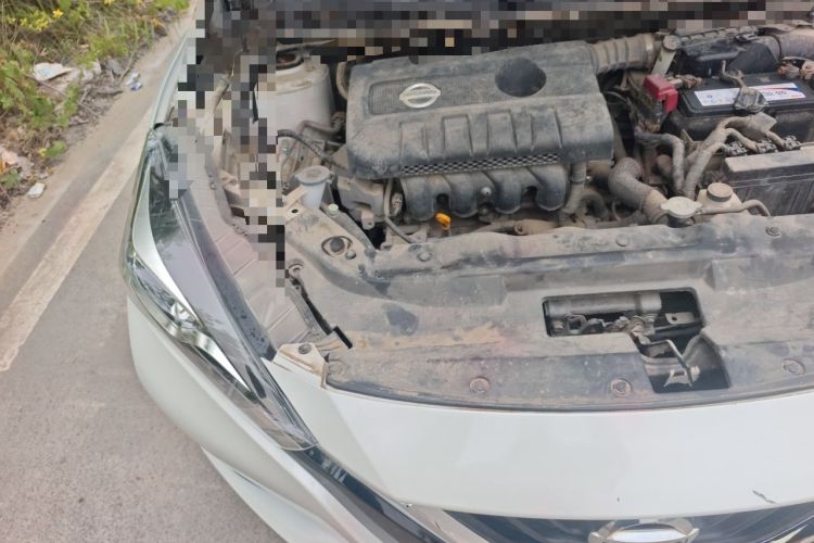 Used Nissan Lannia 2016 1.6L CVT Cool Edition Engine Bay Right