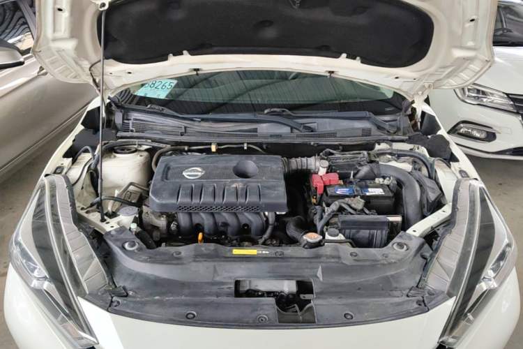 Used Nissan Lannia 2016 1.6L CVT Cool Edition Engine Bay