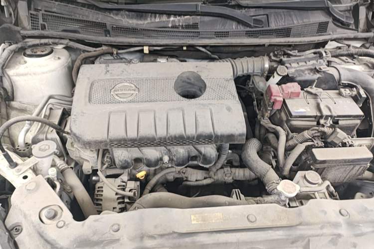 Used Nissan Lannia 2016 1.6L CVT Smart Cool Edition Engine Bay