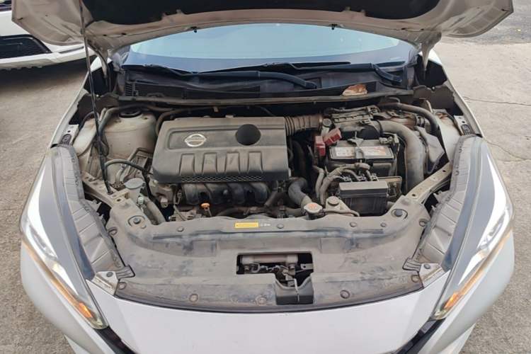 Used Nissan Lannia 2016 1.6L CVT Smart Cool Edition Engine Bay