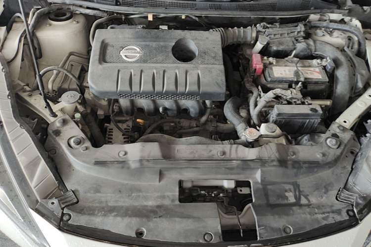 Used Nissan Lannia 2016 1.6L CVT Cool Edition Engine Bay