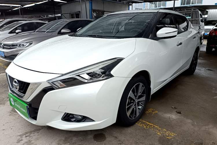 Ojetý Nissan Lannia 2016 1.6L Manual Cool Edition Guazi used car, China used car export, Used car for sale, Used  cars, Cheapest cars for sale