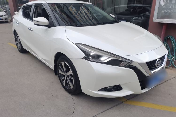 Used Nissan Lannia 2016 1.6L Manual Cool Edition Exterior 2