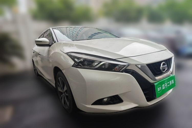Used Nissan Lannia 2016 1.6L Manual Cool Edition Exterior 2
