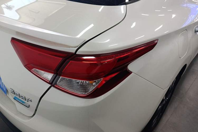 Used Nissan Lannia 2016 1.6L CVT High-Energy Version Exterior 3