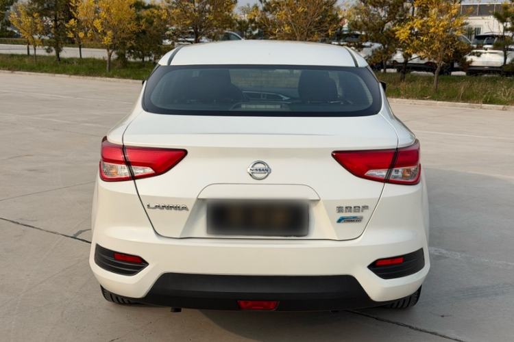 Used Nissan Lannia 2016 1.6L CVT Smart Cool Edition Exterior 4