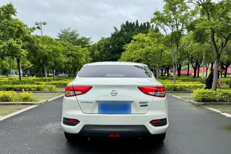 Used Nissan Lannia 2016 1.6L CVT Smart Cool Edition Exterior 4