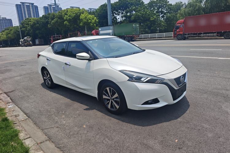 Used Nissan Lannia 2016 1.6L CVT Cool Edition Exterior 4