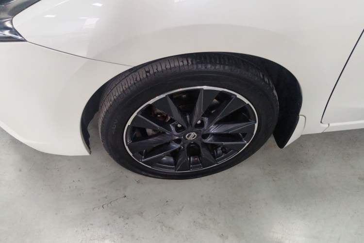 Used Nissan Lannia 2016 1.6L CVT Smart Cool Edition Exterior 4